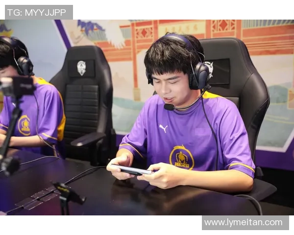 南京Hero久竞战队实力崛起 全新阵容挑战电竞巅峰荣耀