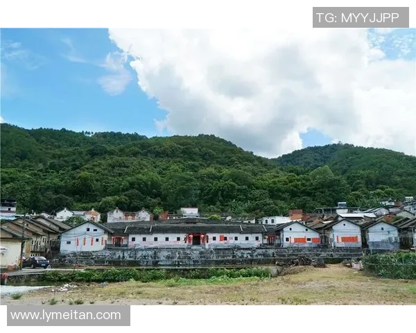 梅州客家文化的传承与创新发展探索新时代背景下的融合之路