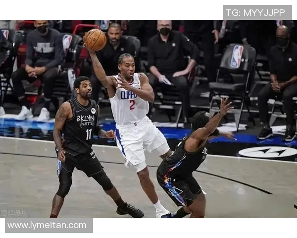 洛杉矶快船迎战强敌全力出击力争季后赛席位 洛杉矶快船迎战强敌全力出击力争季后赛席位