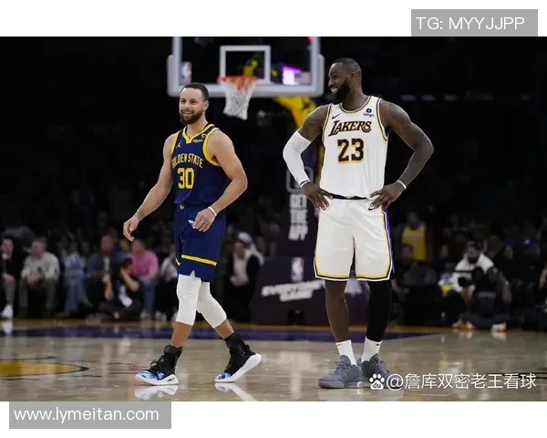 湖人勇士巅峰对决再燃战火詹姆斯库里迎来关键荣誉之战 湖人勇士巅峰对决再燃战火詹姆斯库里迎来关键荣誉之战